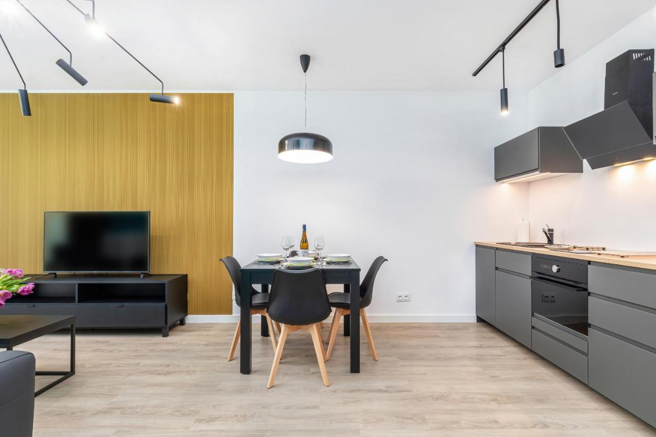 Modern City Center Apartments By Noclegi Renters Poznań Exterior foto